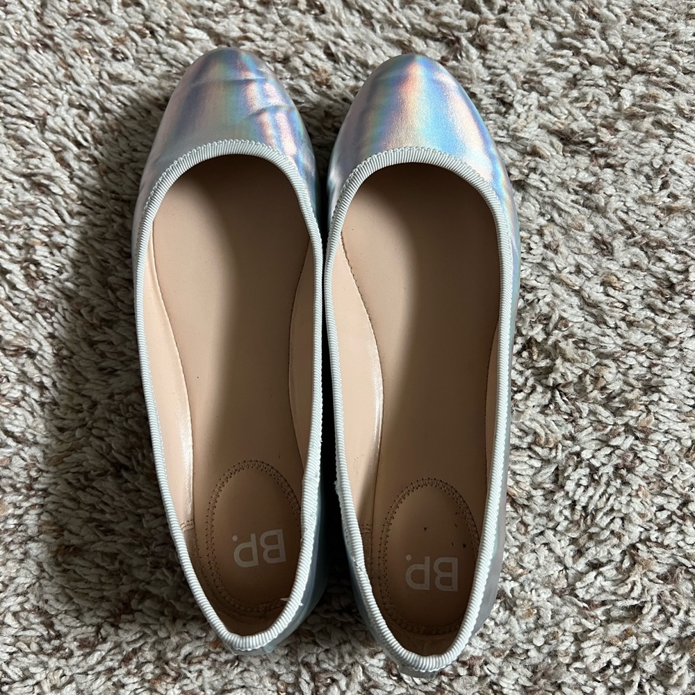 BP Bianca Silver Iridescent Flat